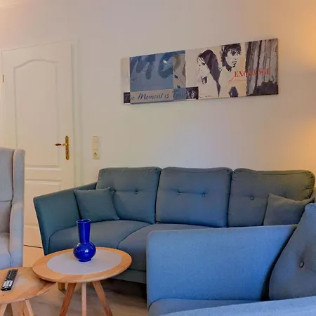 Apartmenthaus Sonnenburg 13 * Ostseebad Kühlungsborn